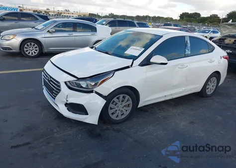 2021 Hyundai Accent Se из США, поврежденный, VIN 3KPC24A6XME136974